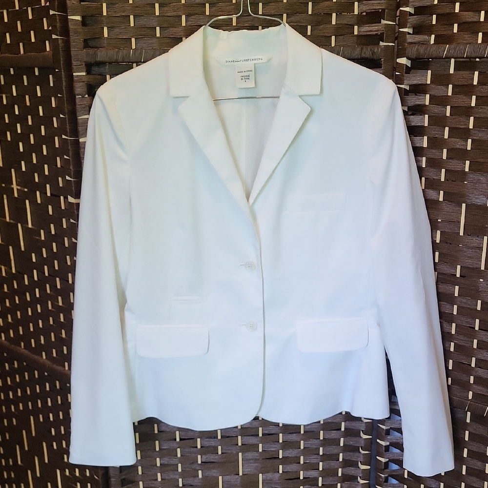 Diane Von Furstenberg White Blazer Tailored Minimalist Design